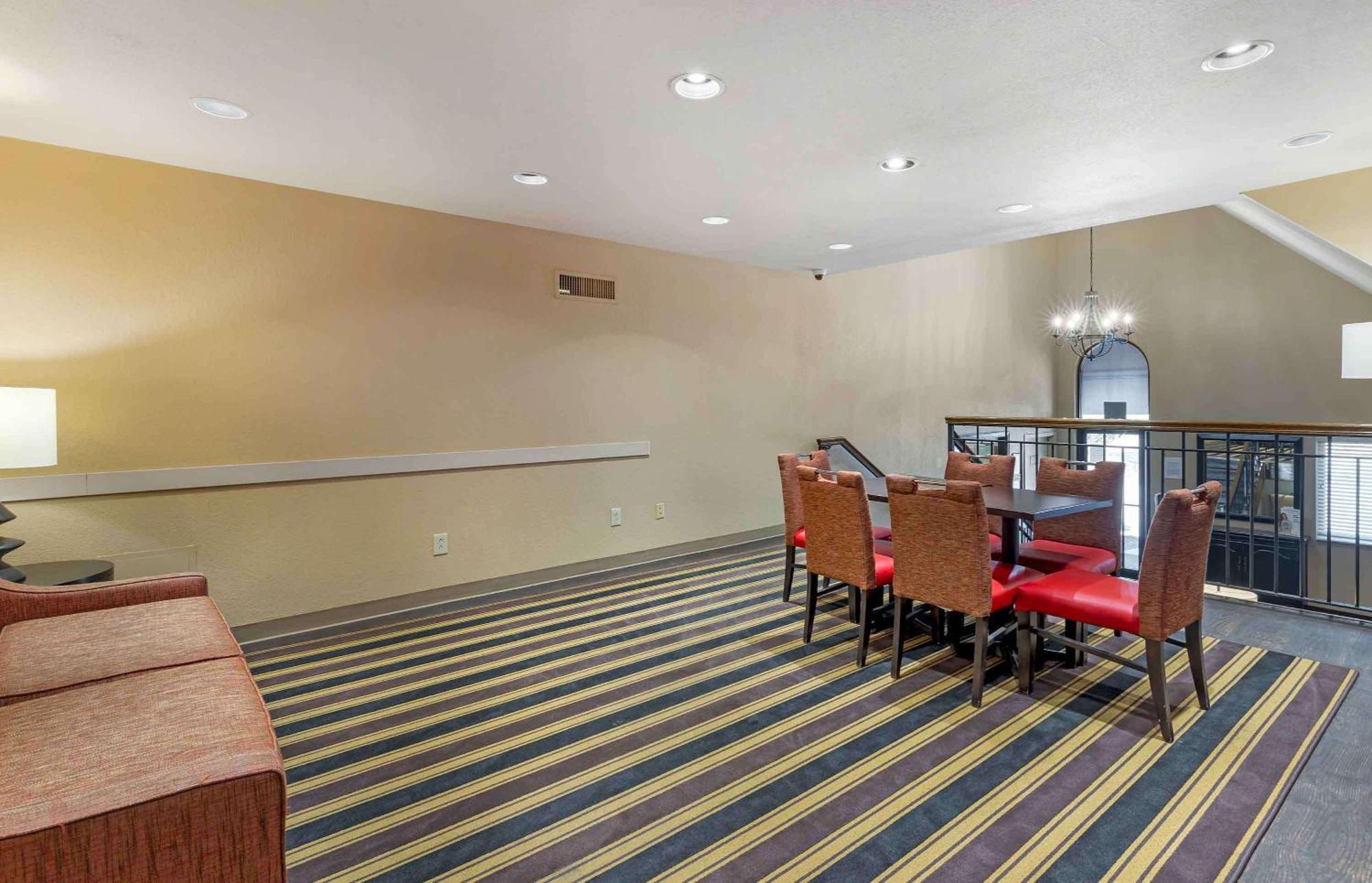 Extended Stay America Select Suites - St Louis - Westport - Craig Road Maryland Heights Esterno foto