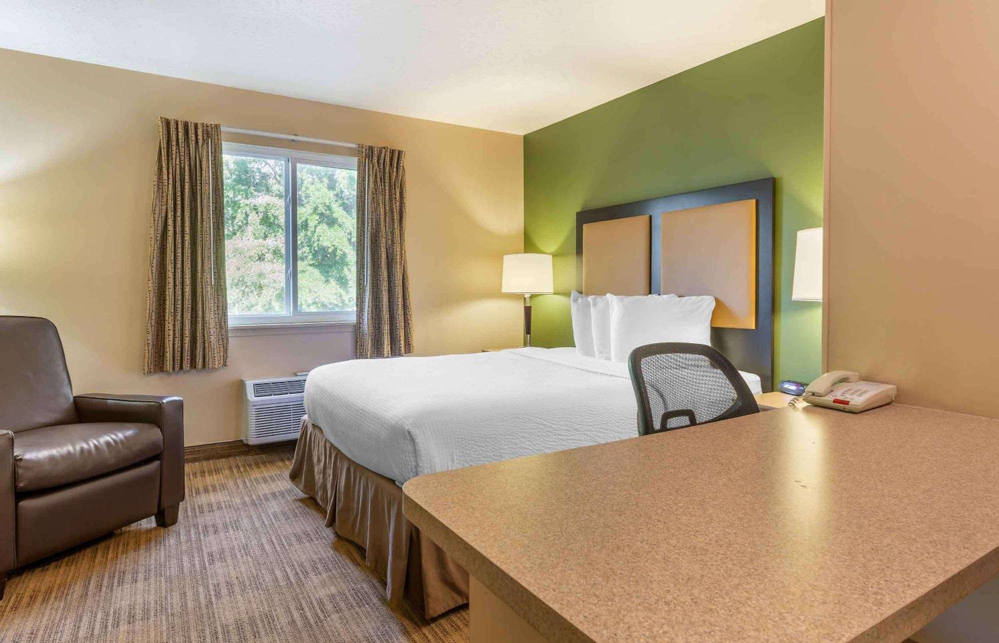 Extended Stay America Select Suites - St Louis - Westport - Craig Road Maryland Heights Esterno foto