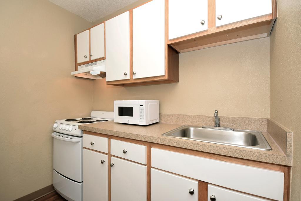 Extended Stay America Select Suites - St Louis - Westport - Craig Road Maryland Heights Esterno foto